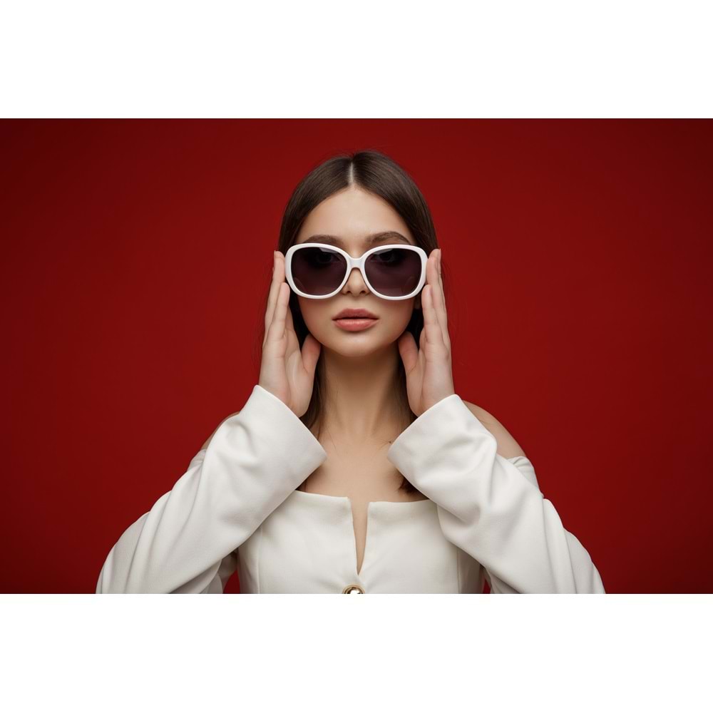 COCOA CHIC WHITE SANDS SUNGLASSES